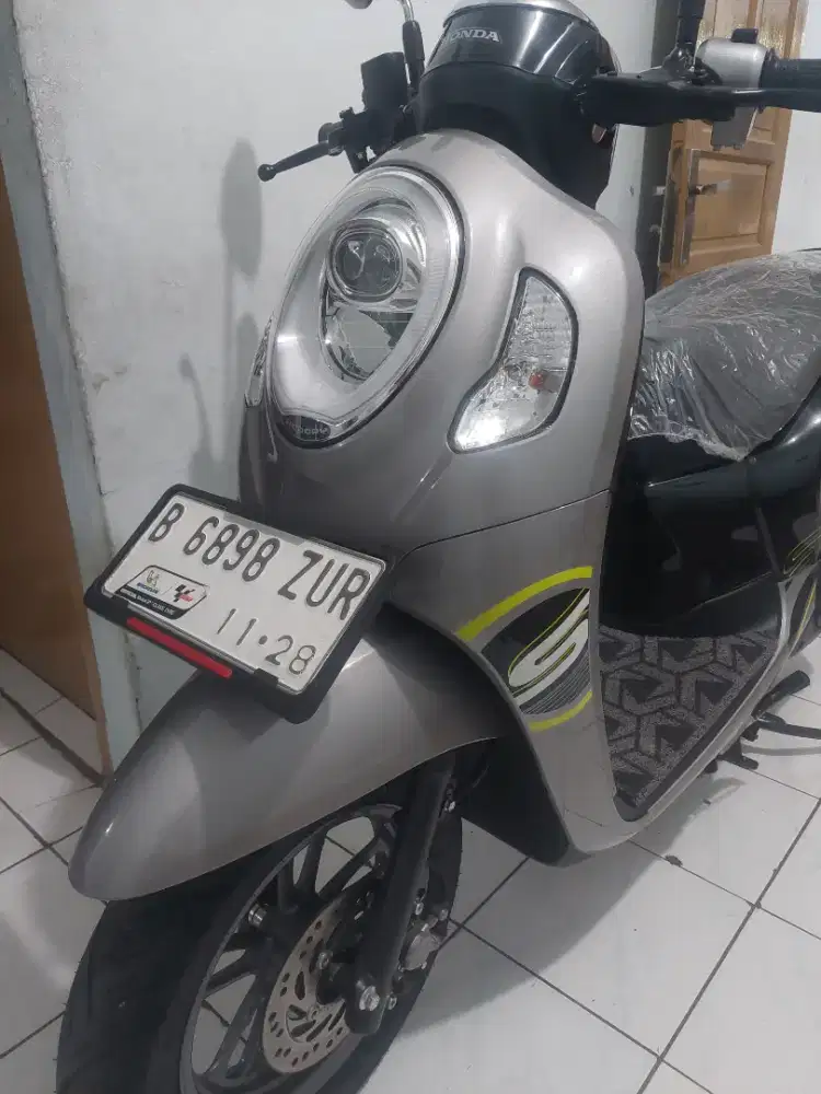 Di jual scoopy 2023 kondisi mulus tanpa lecet seperti baru