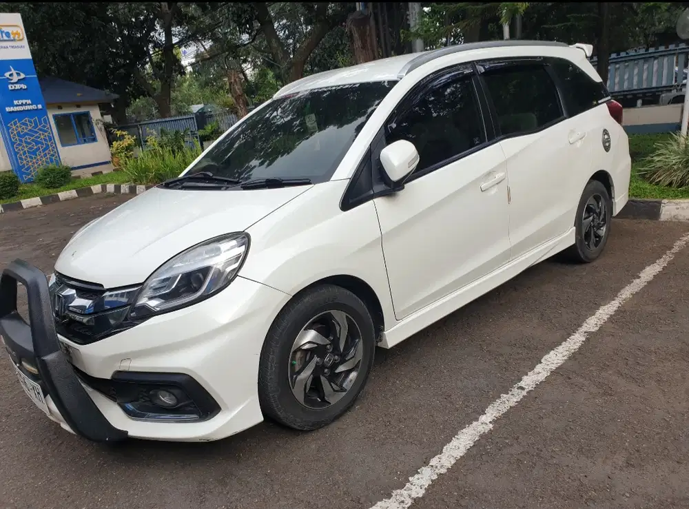 Honda Mobilio 2014 Bensin