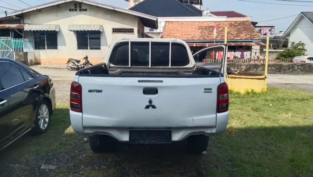 Jual Cepat mitsubshi triton