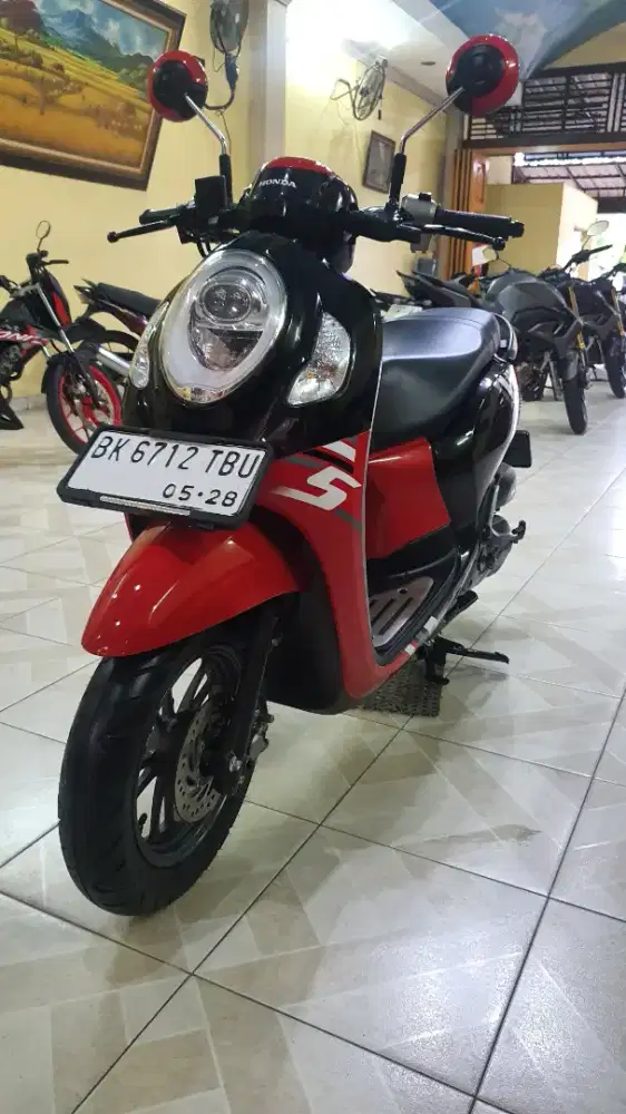 New Scoopy Sporty ISS 2023 Cantik Sekali-Odomtr 15.000 KM-plaza motor