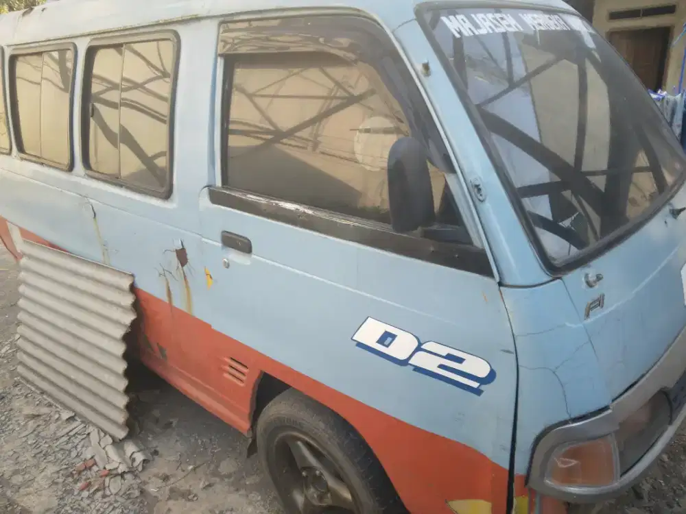 Di jual mobil angkot D2