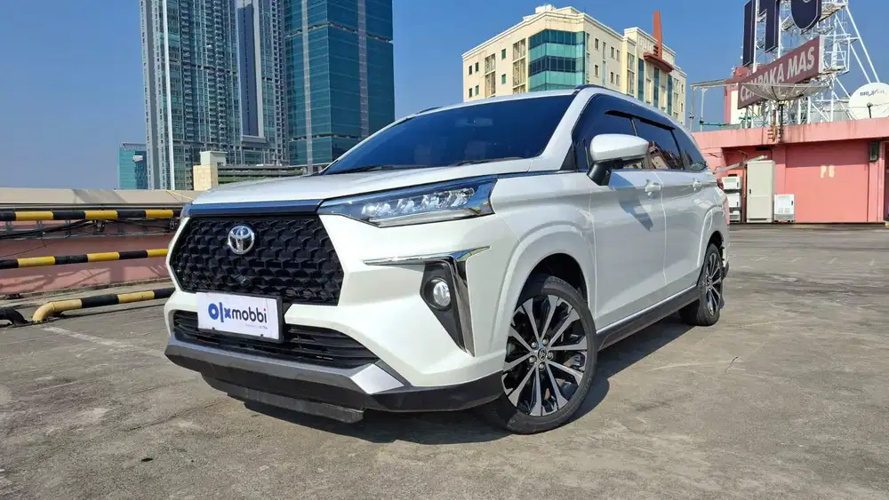 Pajak Panjang - Toyota Avanza 1.5 New Veloz Q CVT Bensin-AT 2022