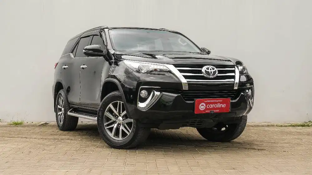 Toyota Fortuner 2.4 VRZ AT 2019 HITAM - GARANSI 1THN - PAJAK PANJANG