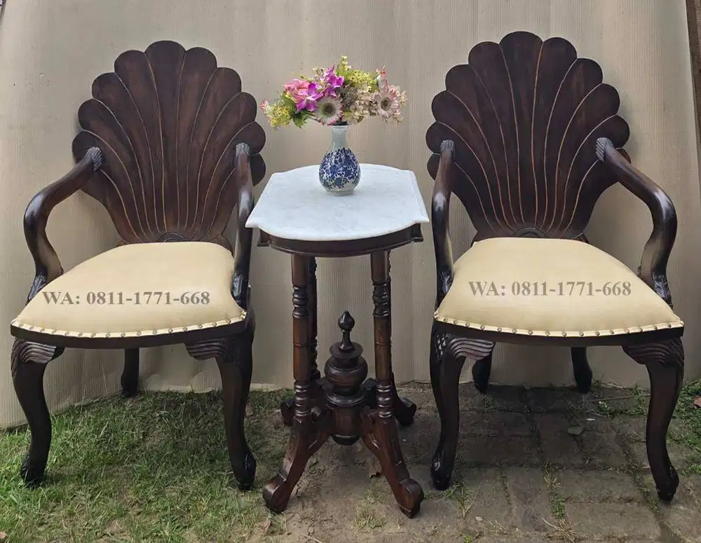 Set Kursi tamu antik model eropa