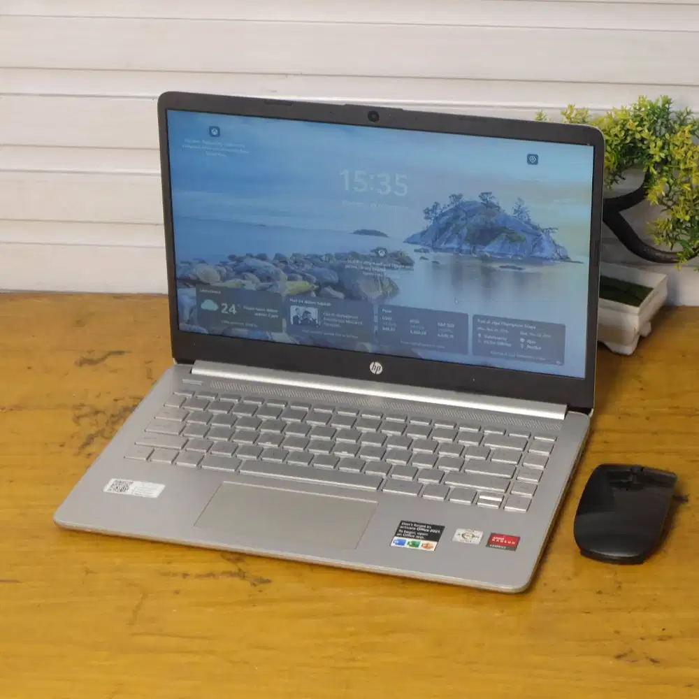 SLIM HP 14S-FQ AMD Athlon Silver RAM 8 SSD