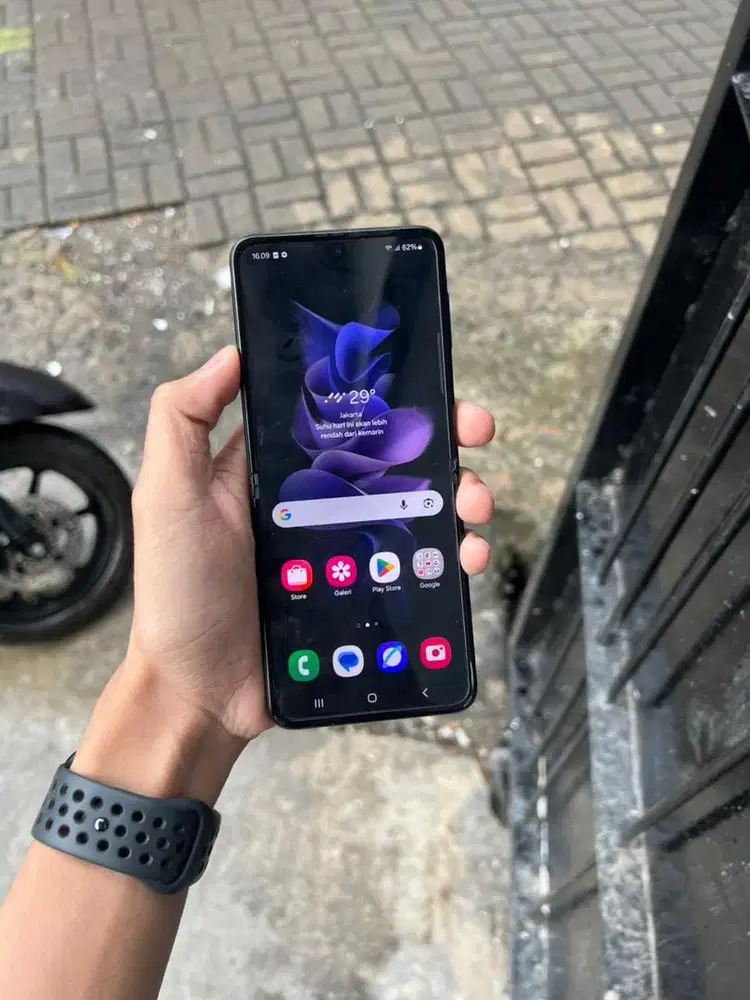 Samsung Z Flip 3 8/256gb Black Sein