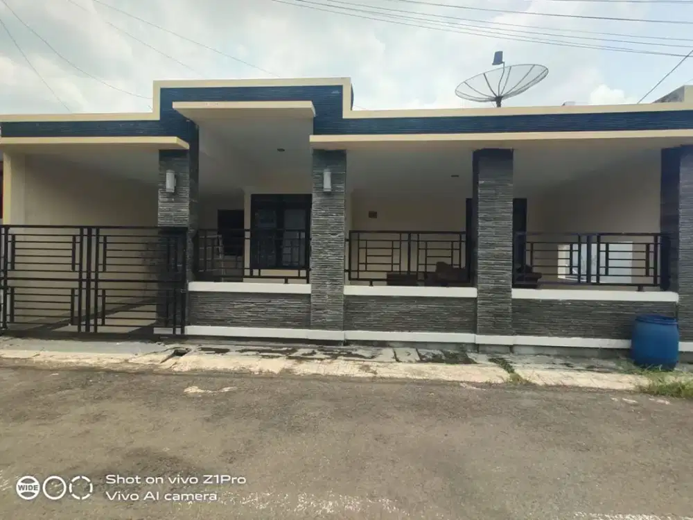 Rumah Siap Huni Lingkungan Nyaman Hanya 9 Menit Ke Alun-Alun