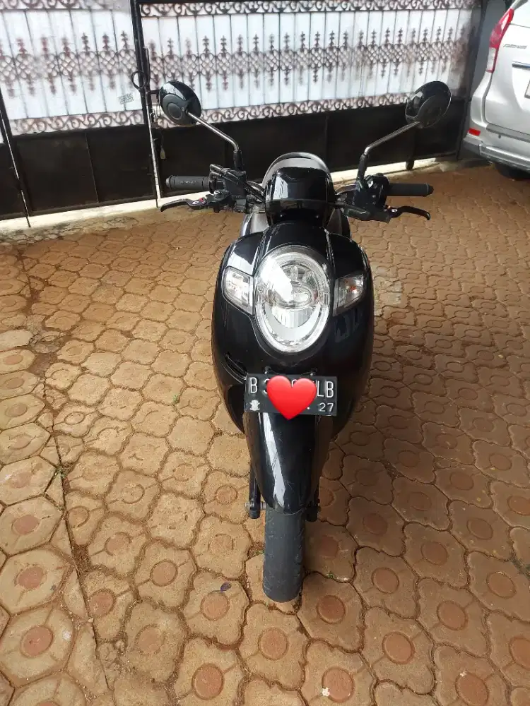 Honda scoopy donat 2017