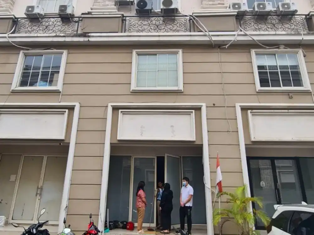 Dijual Ruko CBD 4 Lantai Area Green Lake City Cipondoh Tangerang