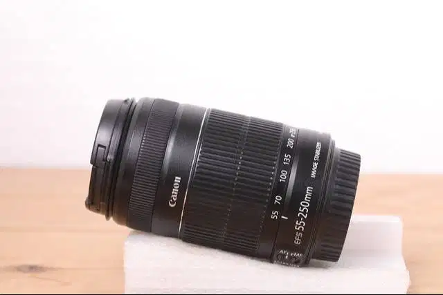 Canon EFS 55-250mm F4-5.6 IS II