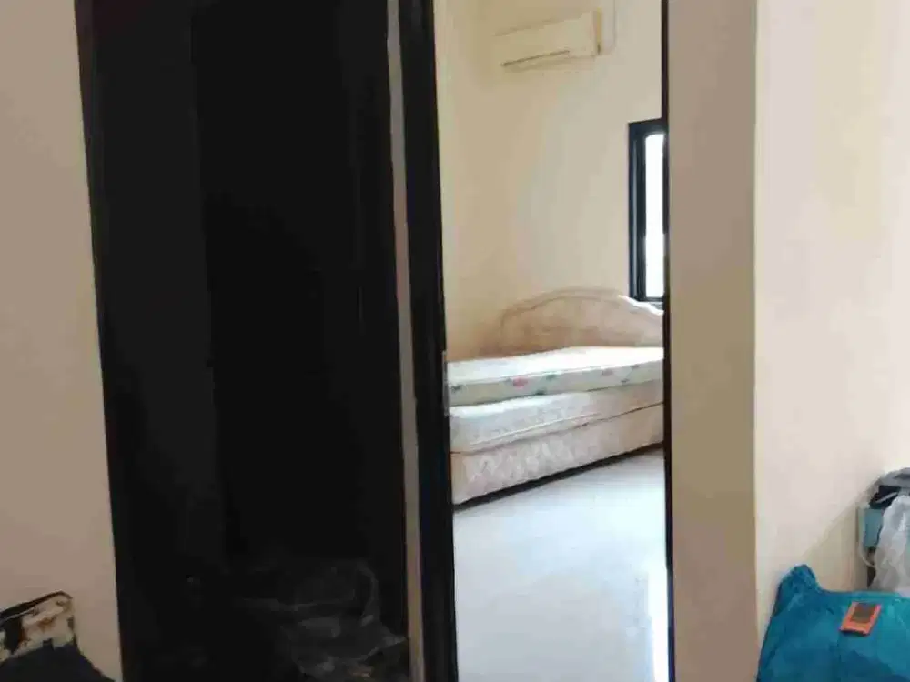 RUMAH DISEWAKAN BAGUS SIAP HUNI DI TANAH MAS SEMARANG