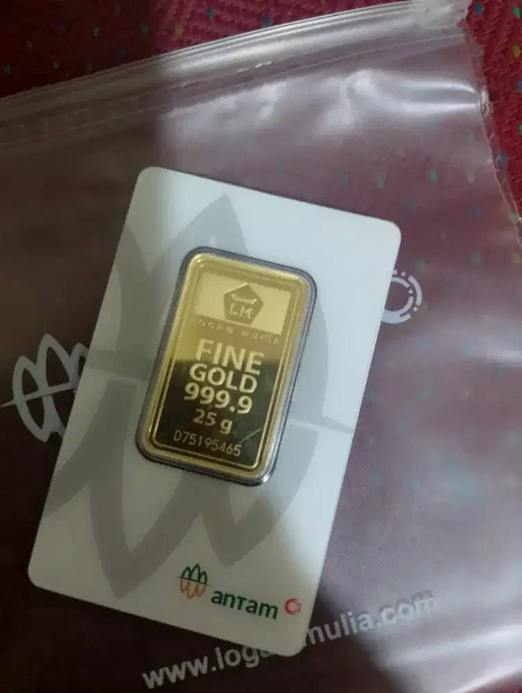 Emas antam 25 gram 2025