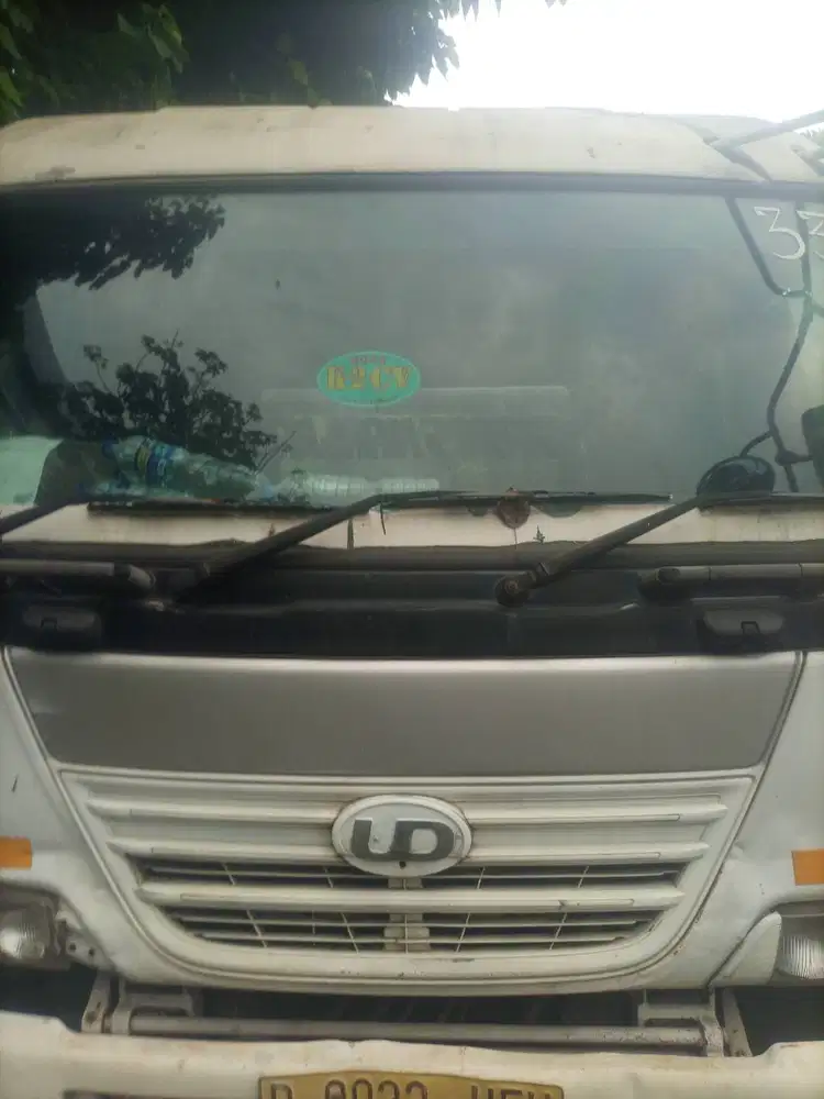 Head Trailer UD NISSAN JAKUT, Langsung Pemakai