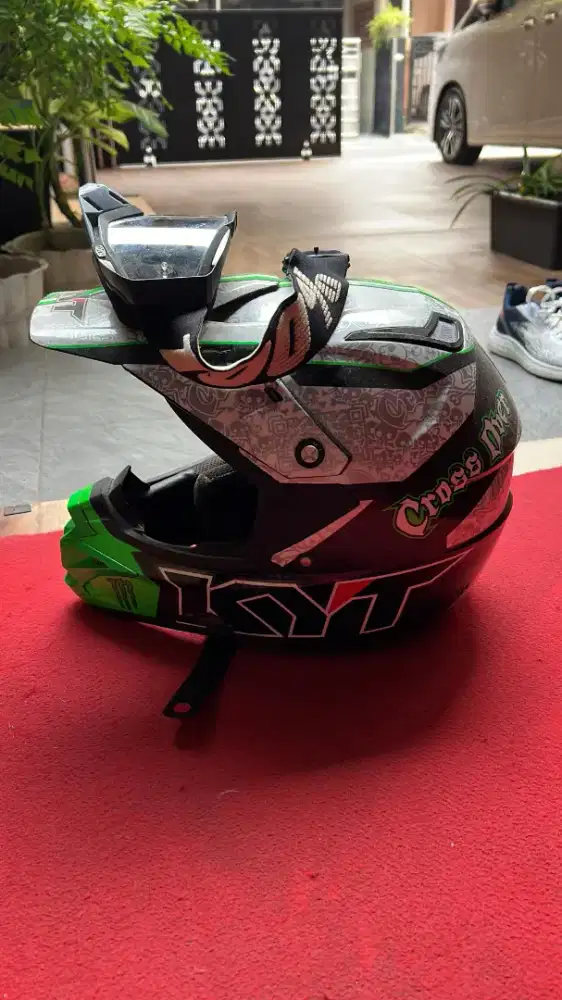 Helm cross KYT+ google 100% size L