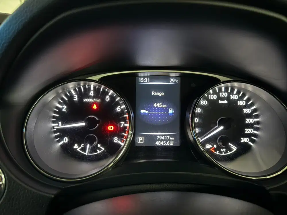 Nissan X-Trail 2015 Bensin