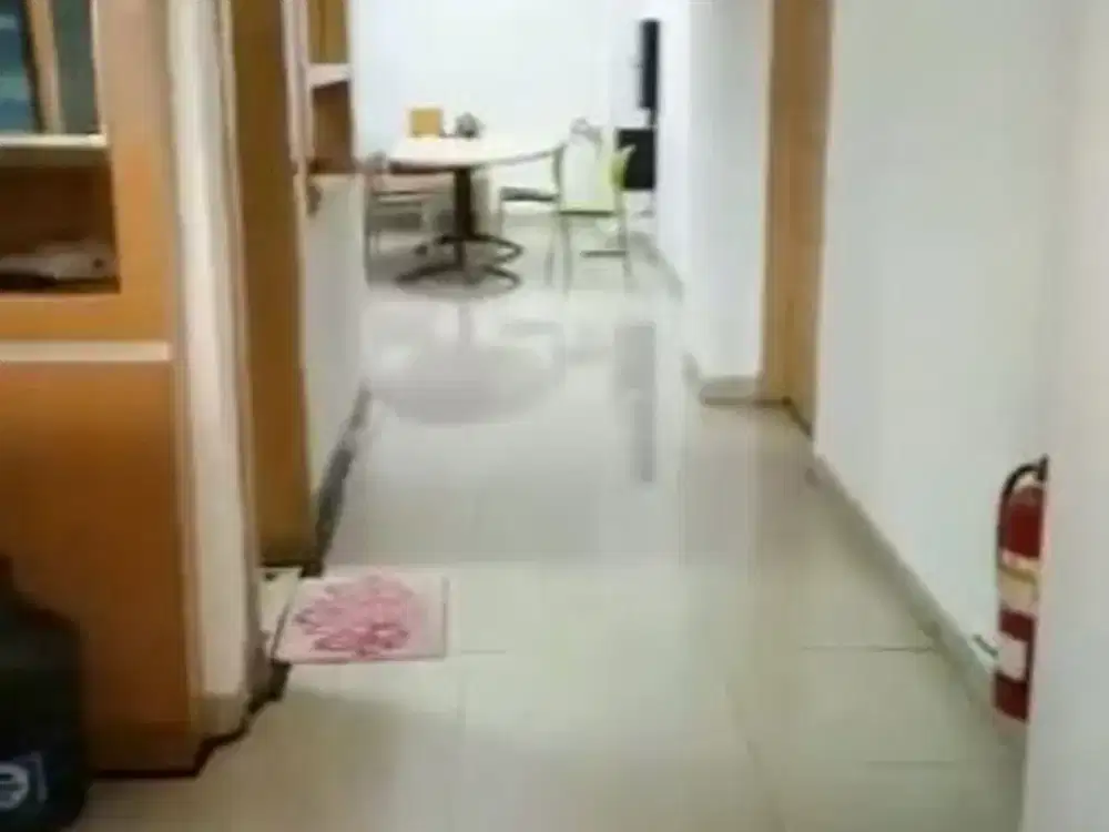 Dijual Ruko 4 lantai Full Furnished Lantai Siap Ruko gandeng Mutiara Taman Palem Jakarta Barat