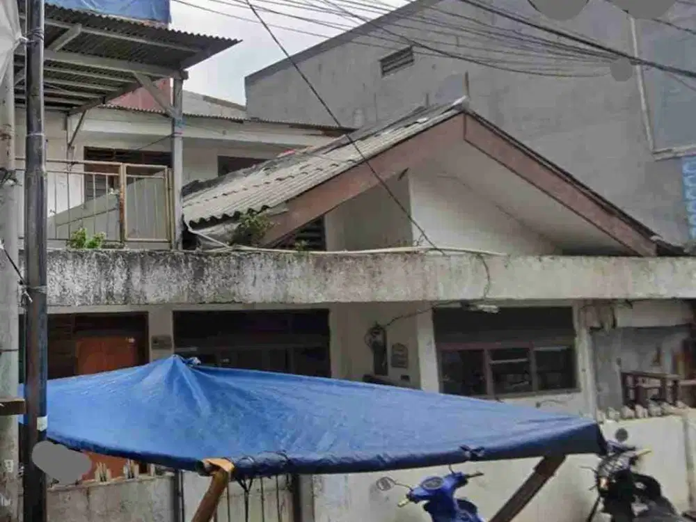Rumah Mungil 2lantai  di Kartini Jakarta Pusat