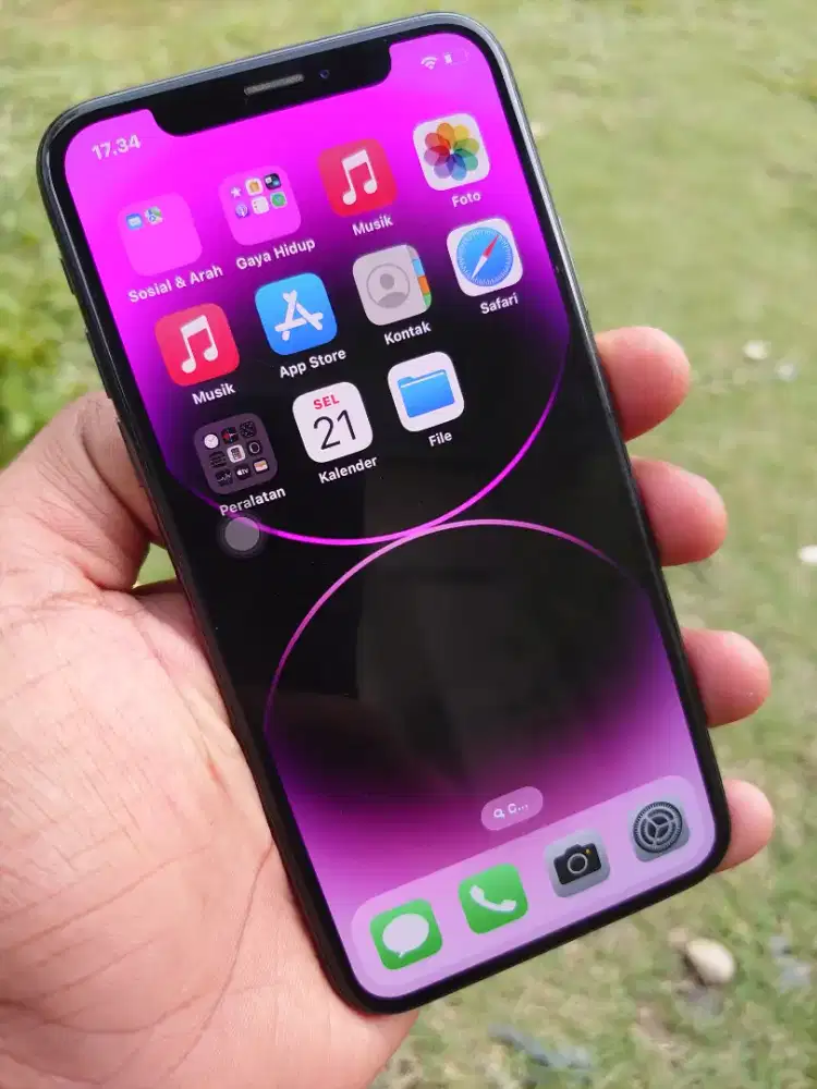 iphone X fullset. mulus terawat. langsung pakai