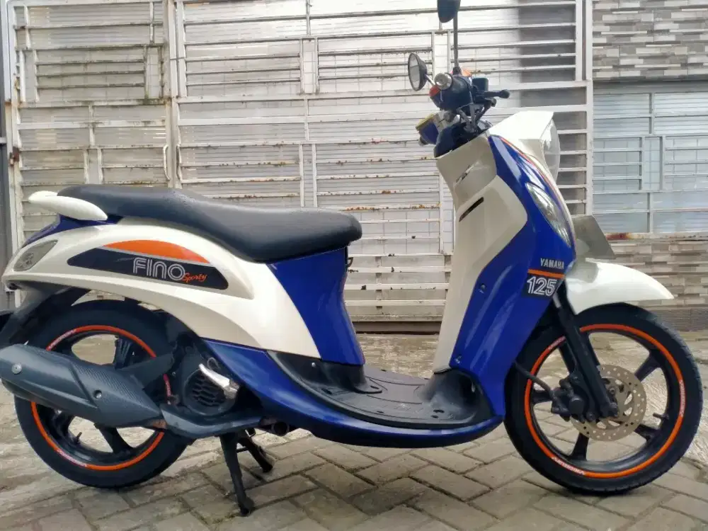 Yamaha Fino 125 blucore lengkap motor sehat keterangan detail dibawah