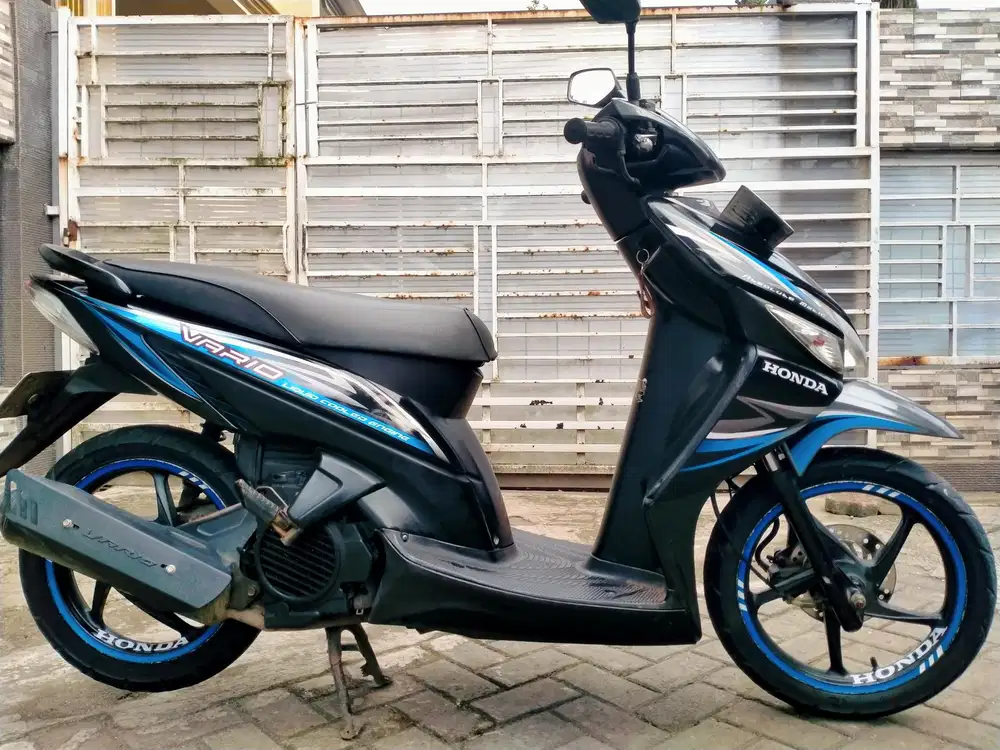 Honda Vario lengkap motor sehat walafiat keterangan detail dibawah
