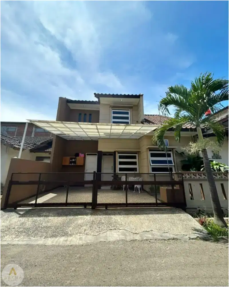 Rumah di margahayu raya 2 lantai siap huni