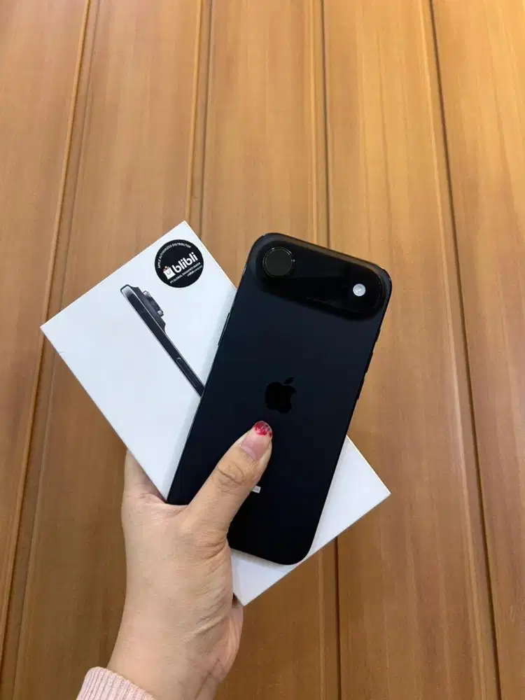Iphone 17 Air 256Gb Ibox istimewah 1Bulan pemakaian