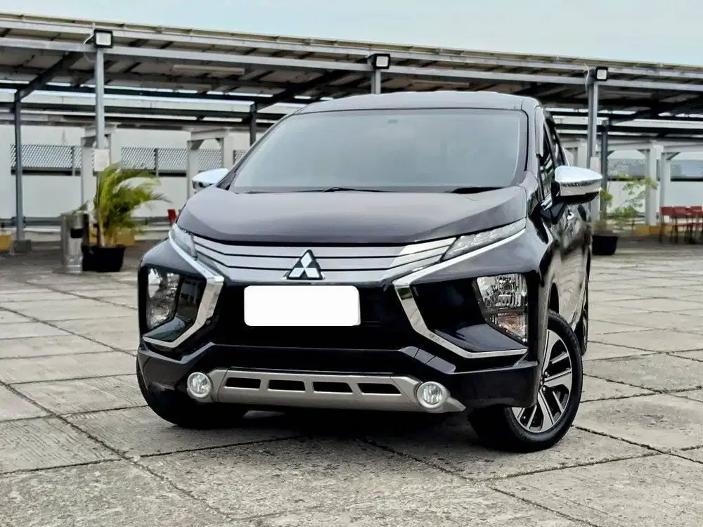 DP 5JT MITSUBISHI XPANDER ULTIMATE AT MATIC AUTOMATIC 2019 HITAM