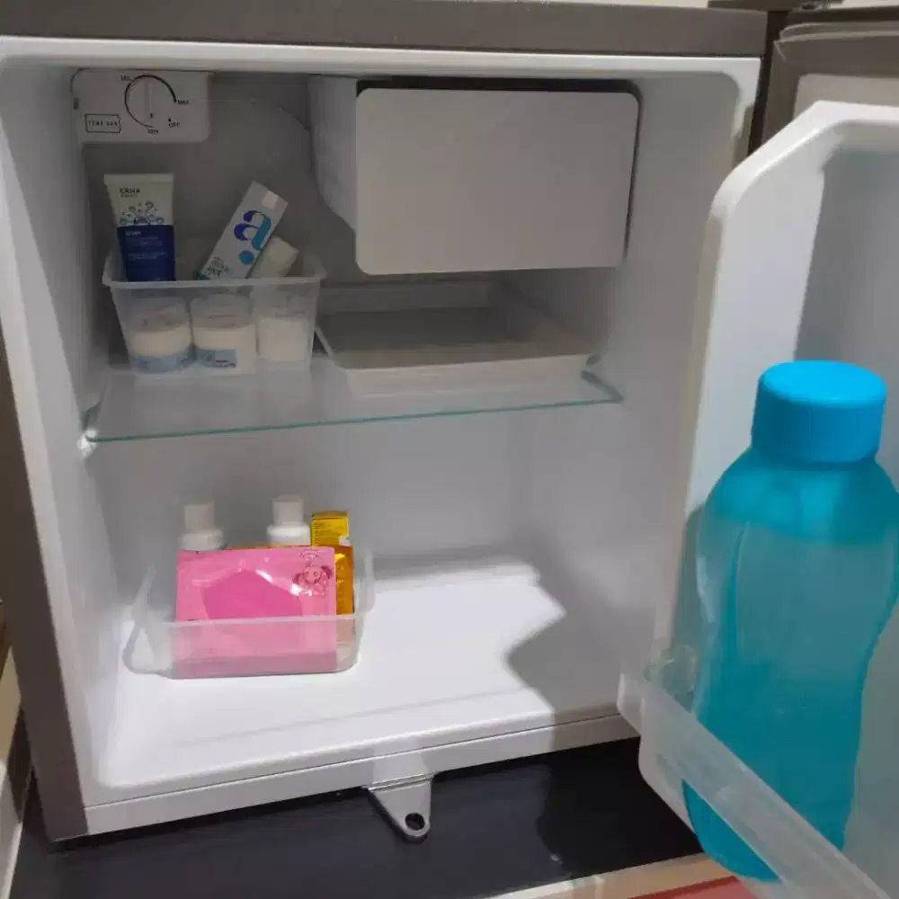 MINI BAR GEA KONDISI NOMINUS SIAP PAKAI