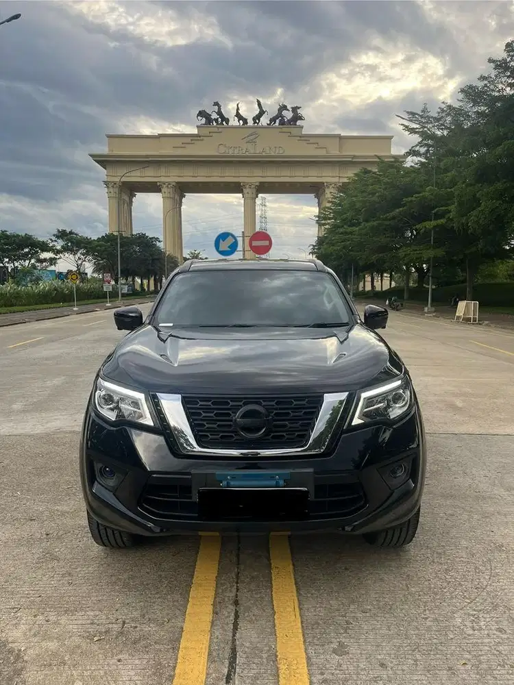 Nissan Terra VL AT 2019