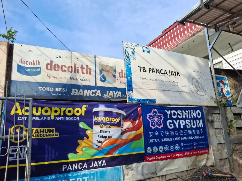 Dibuka lowongan Sopir dan Kenek di toko bangunan