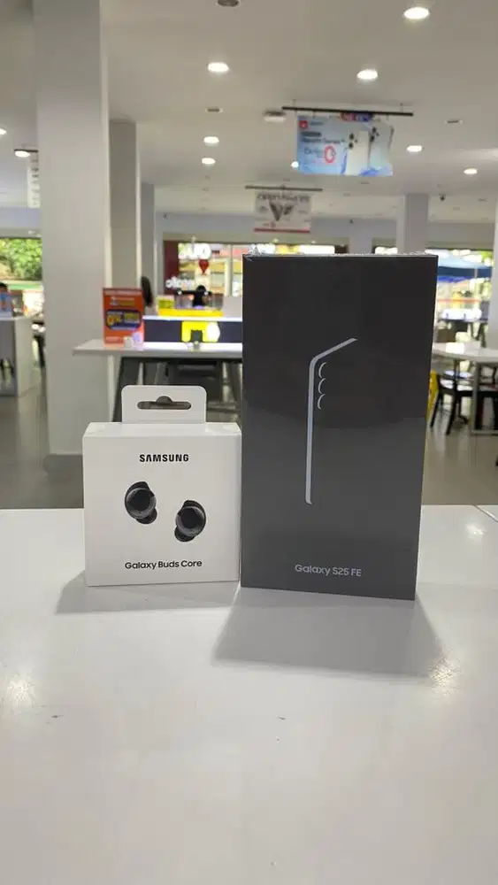 Samsung S25 FE Free Buds Core