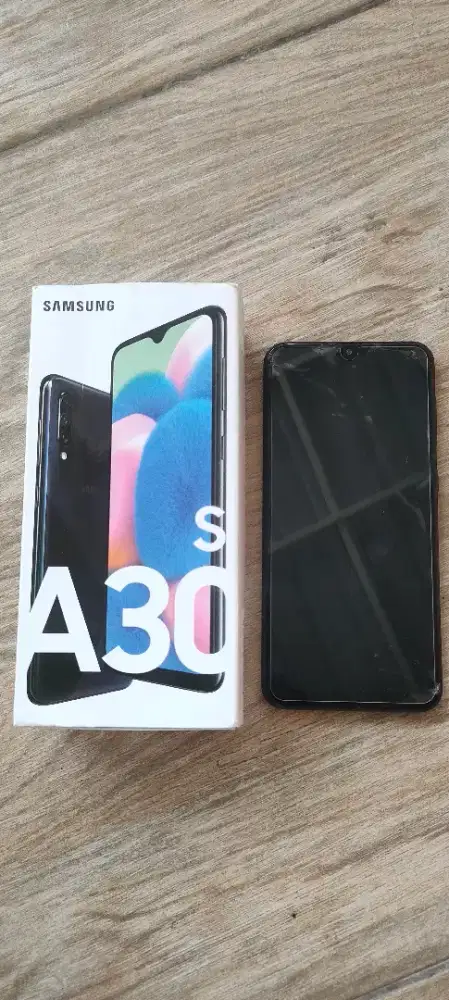 Samsung A30s stuck logo komplit