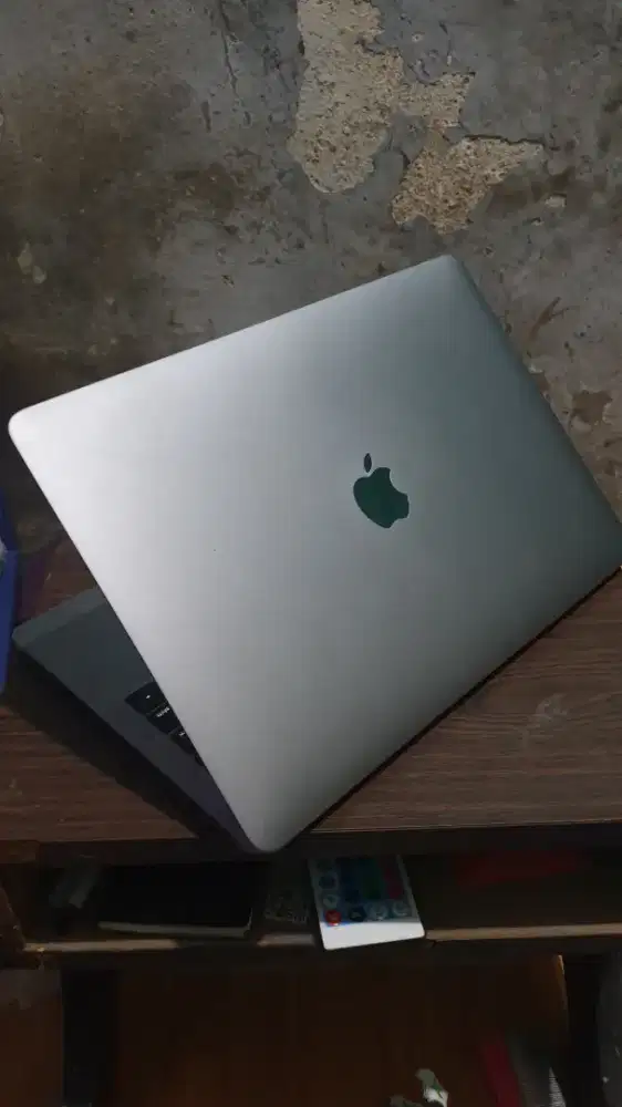 Macbook Pro Touchbar 2016 8/256