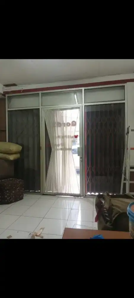 Jual partisi almunium kaca ruko