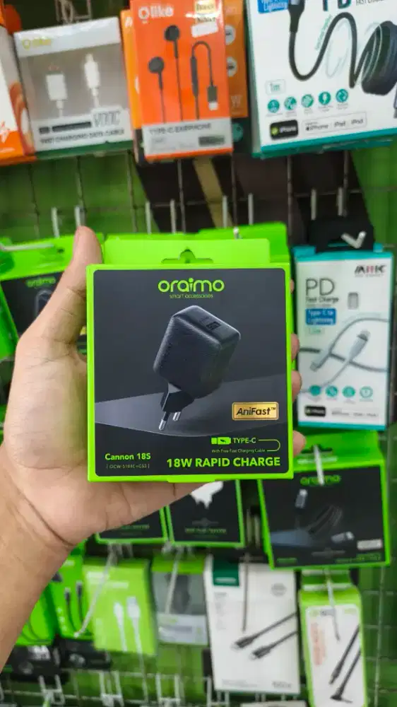 TRAVEL CHARGER 18W ORAIMO OCW-5184E+C53