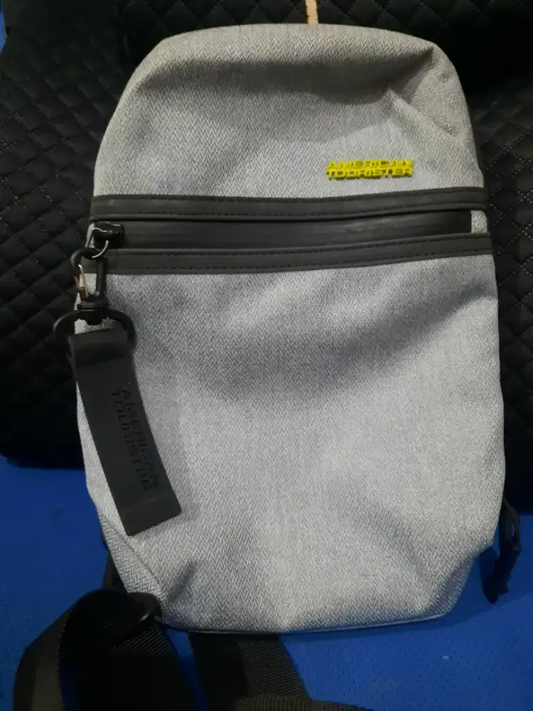 Tas selempang american tourister tas laki laki tas kecil tas pria
