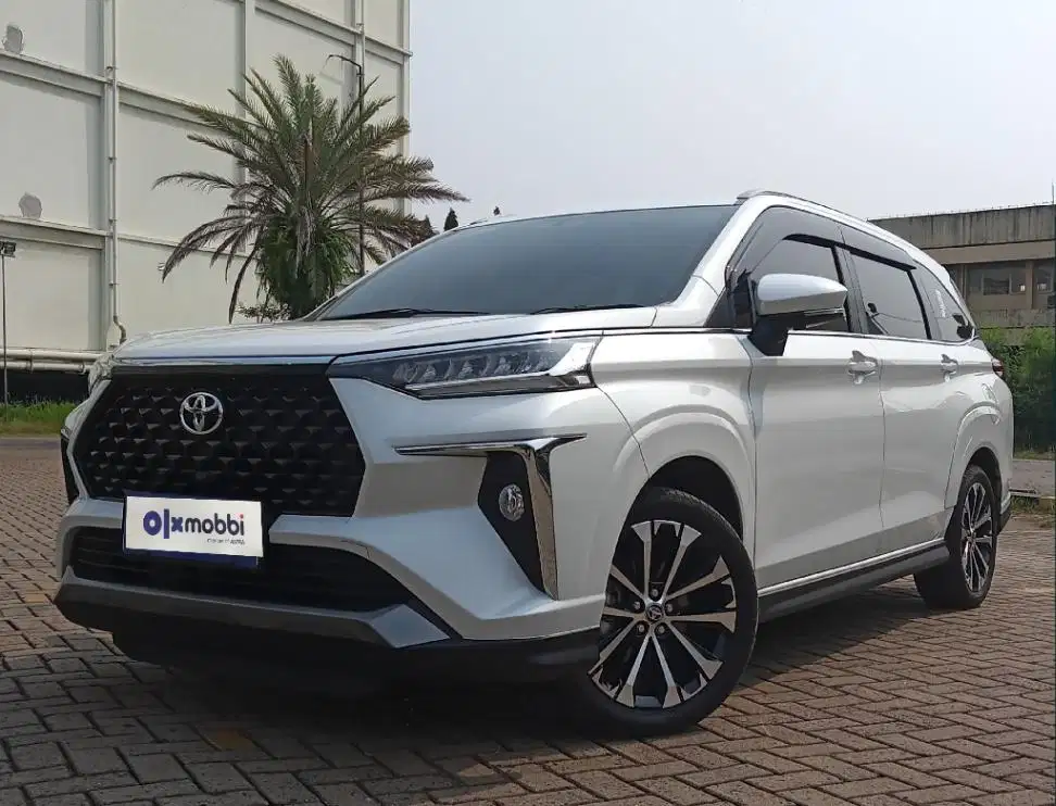 TDP 11JT Toyota Avanza 1.5 New Veloz Q CVT Bensin-AT Putih 2021