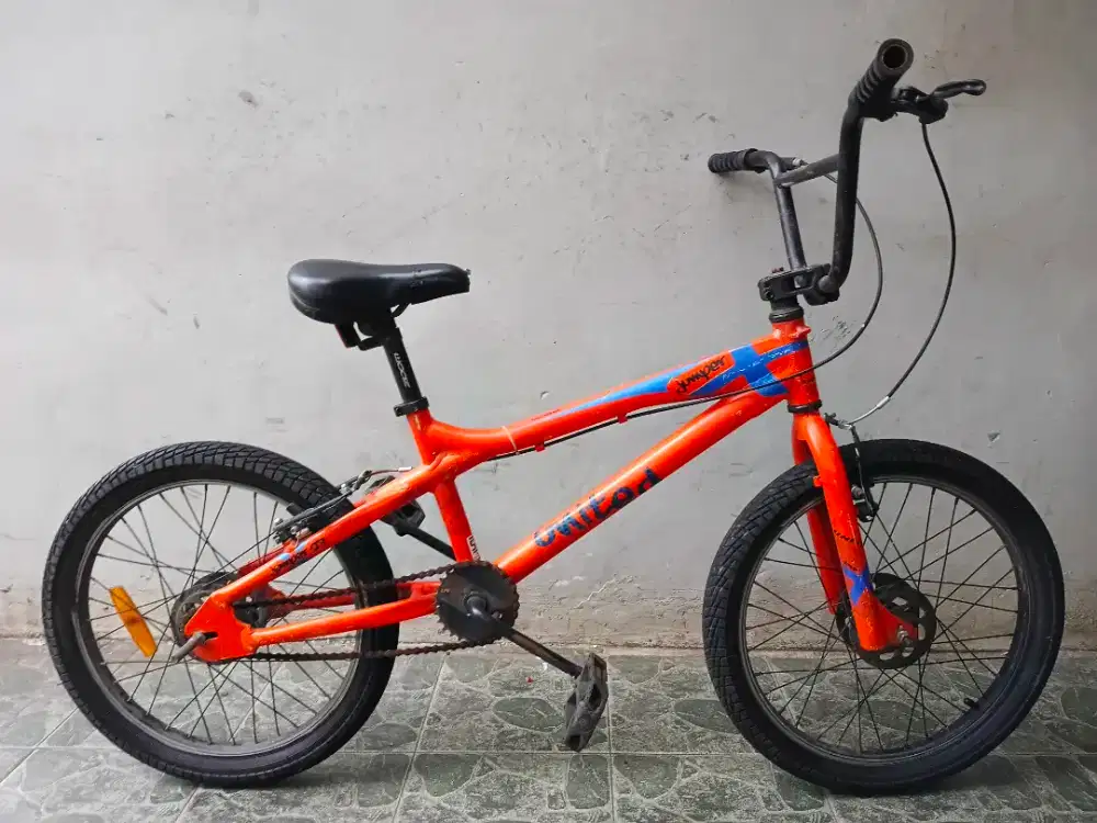 United bmx frame alloy. Siap goes. Ttambah speda bisa jg