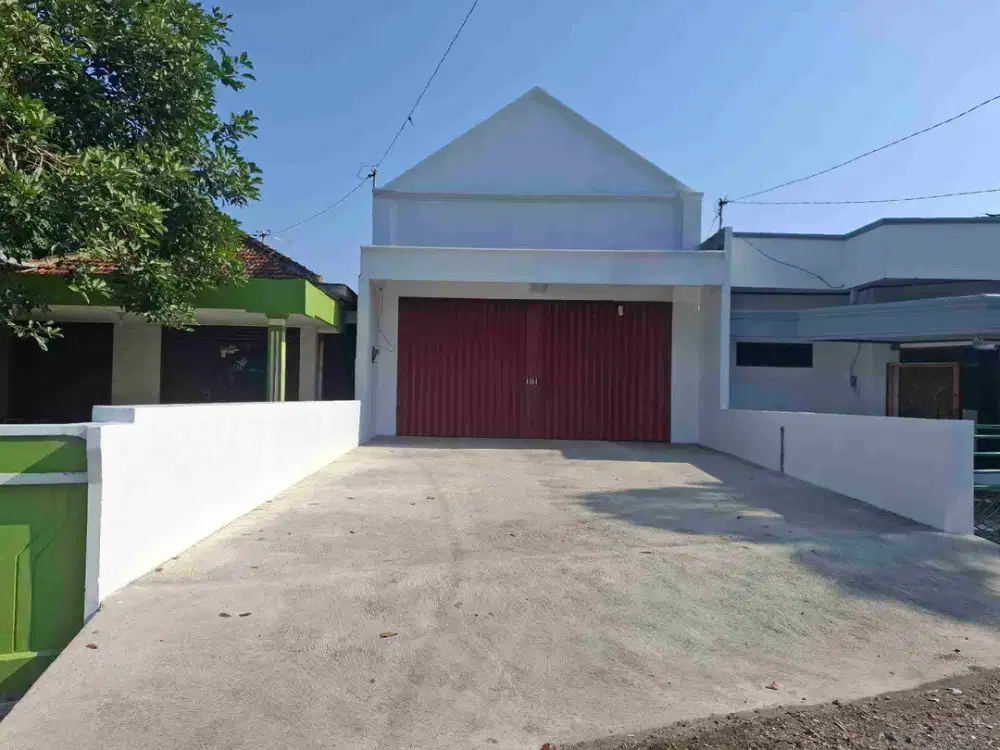 gudang baru pinggir jalan raya baki solo