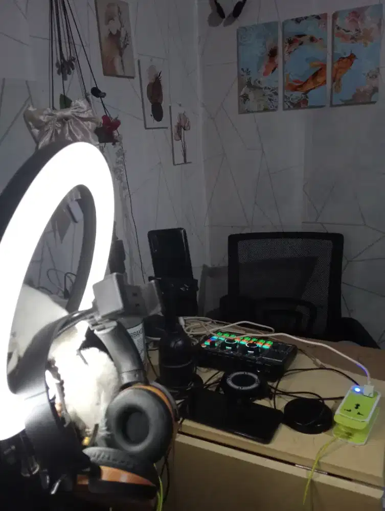 Di cari host untuk live streaming