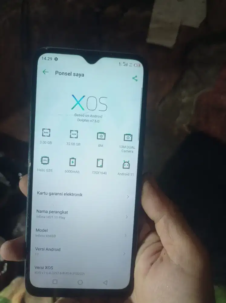 Infinix hot 11 play ram 3/32  minus retak sehelai