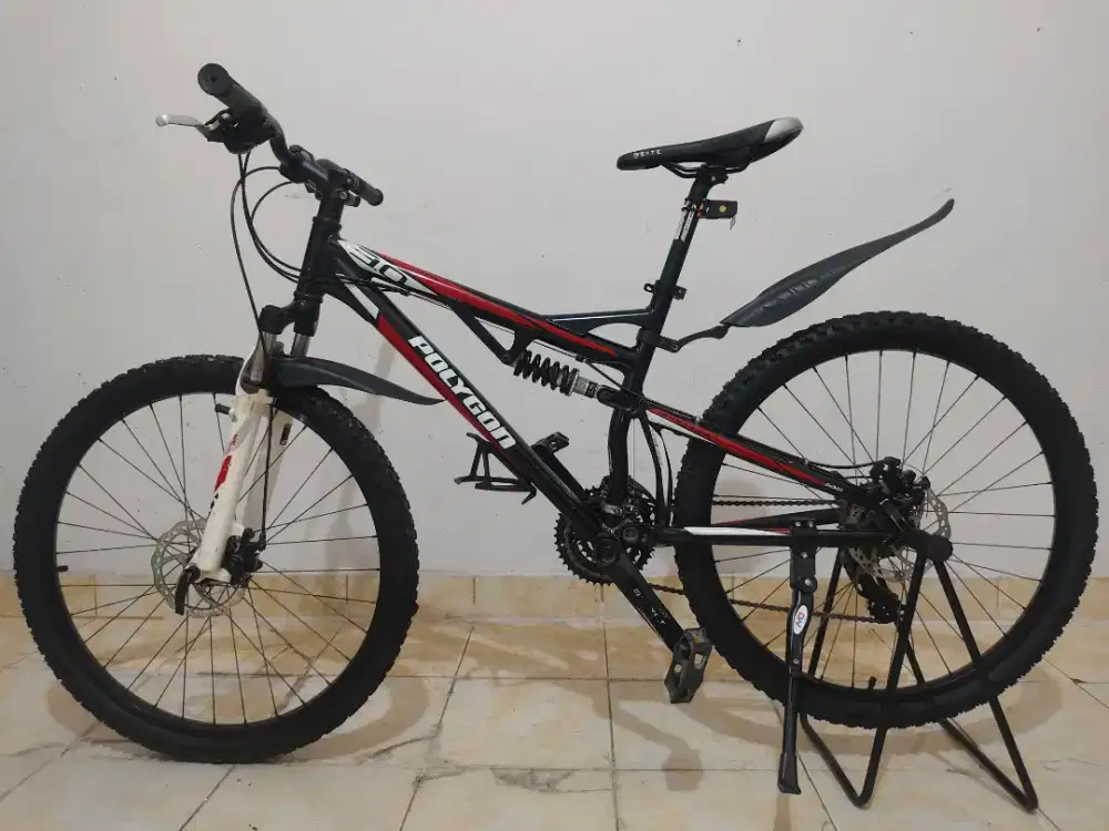 Sepeda Fullsus Polygon Broadway 3.0