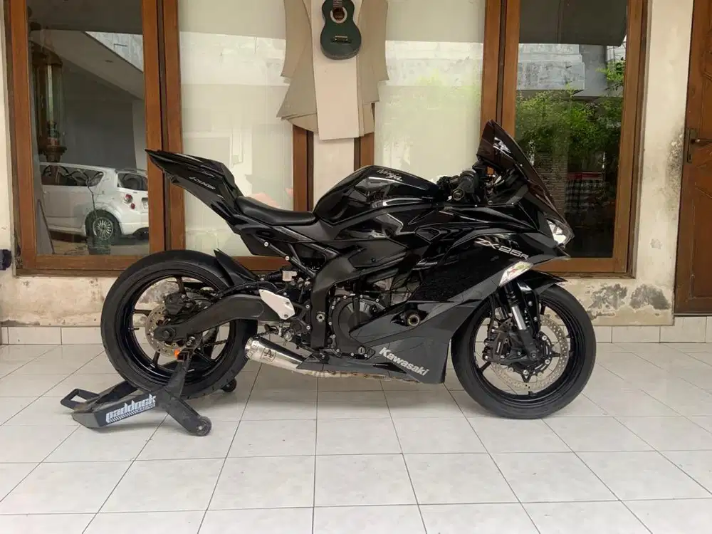 Kawasaki ZX25r 2022