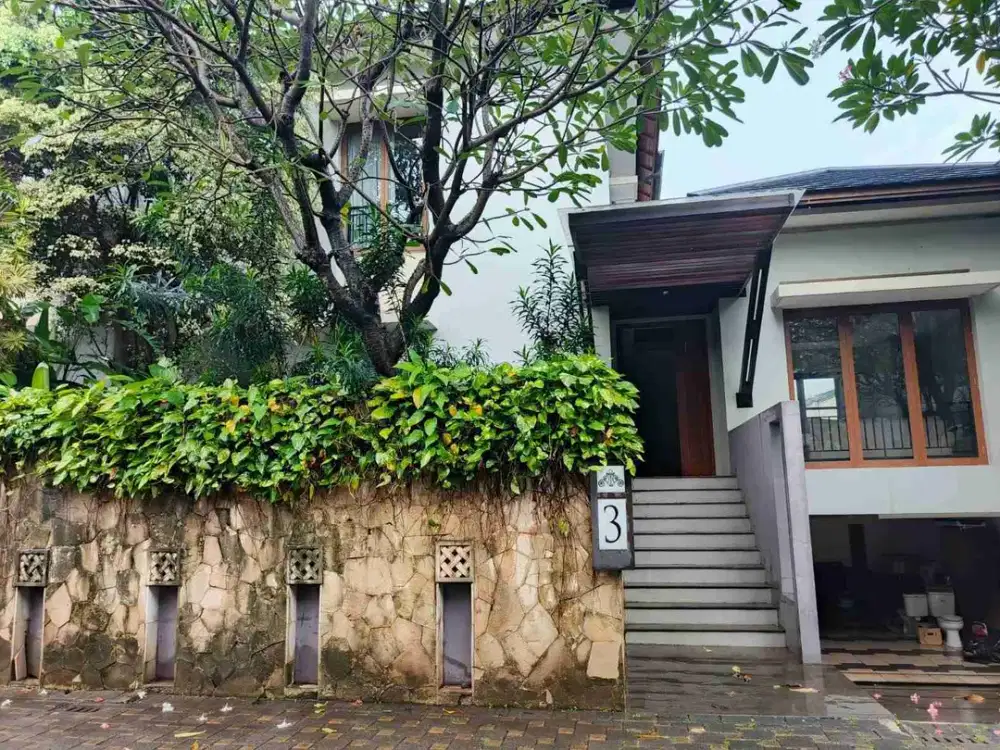 Dijual Rumah Murah Strategis Di Kemang Jakarta Selatan