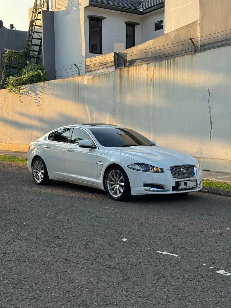 Jaguar XF 3.0 V6 AWD 2013