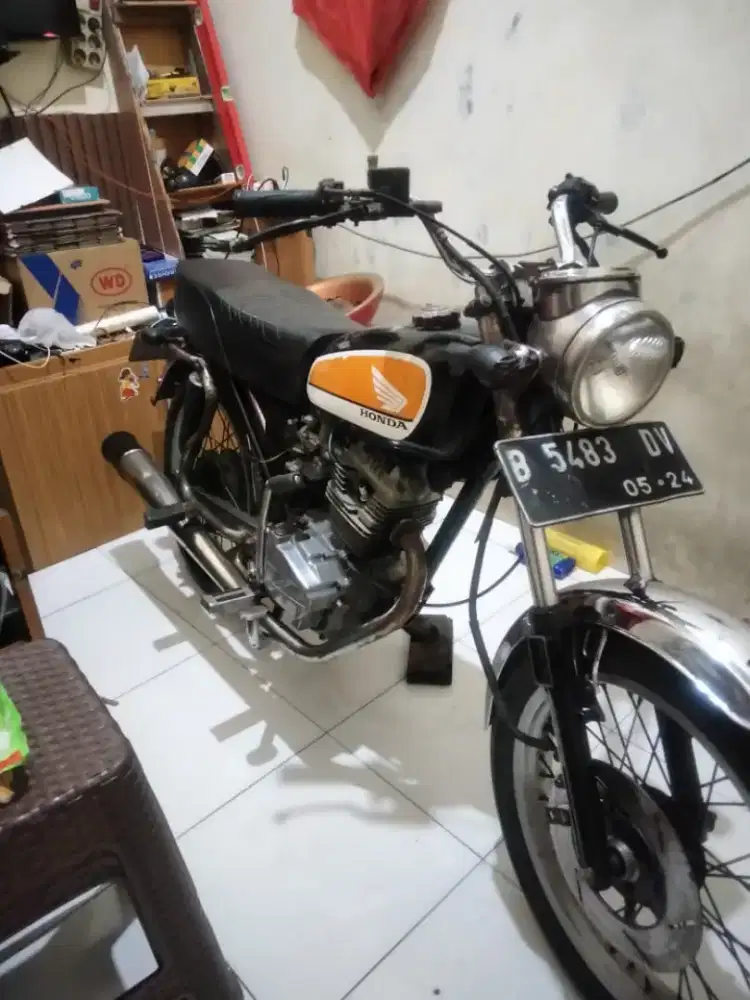Honda cb basic gl100