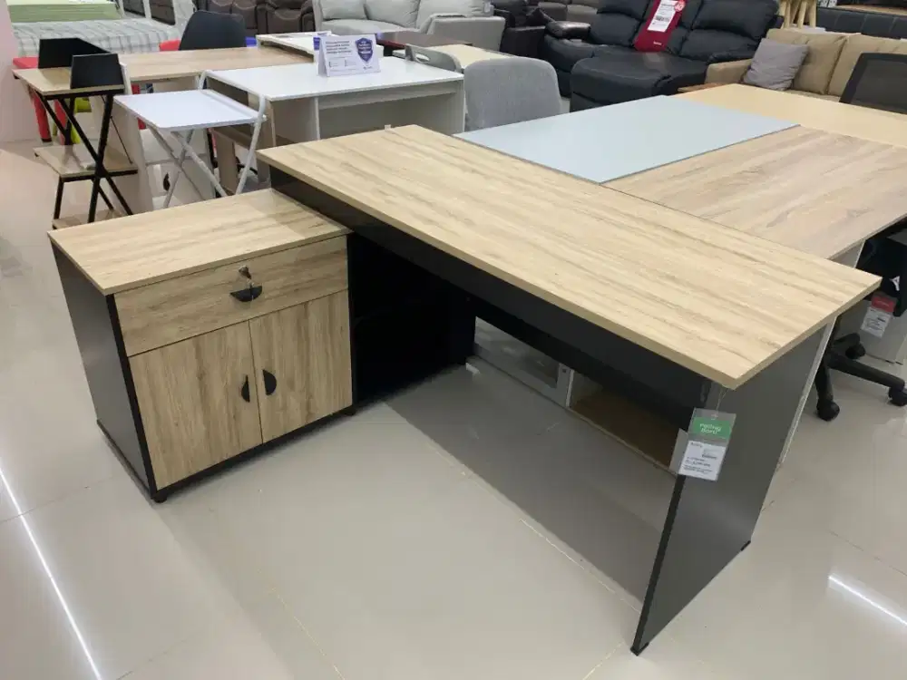 Promo Spesial Meja Kantor