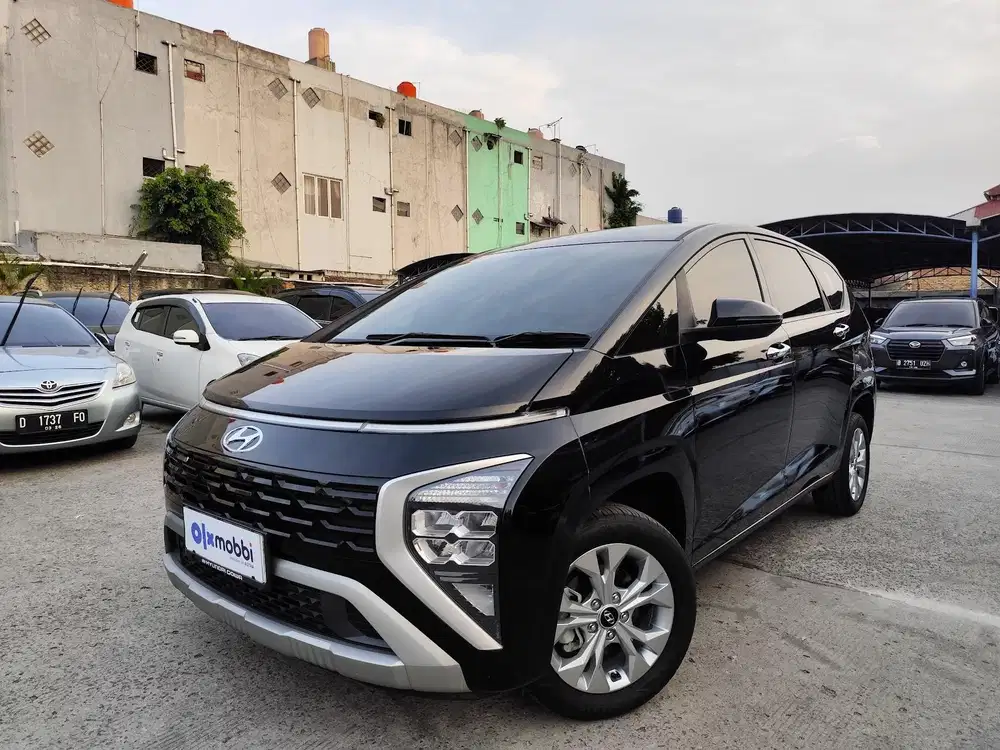 DP MURAH - Hyundai Stargazer 1.5 Trend Essential Bensin-AT 2024
