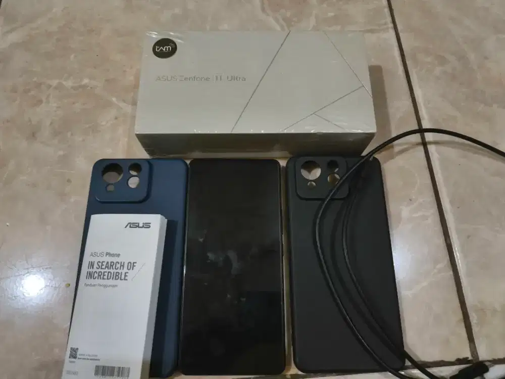 Asus Zenfone 11 Ultra 12/256GB Blue