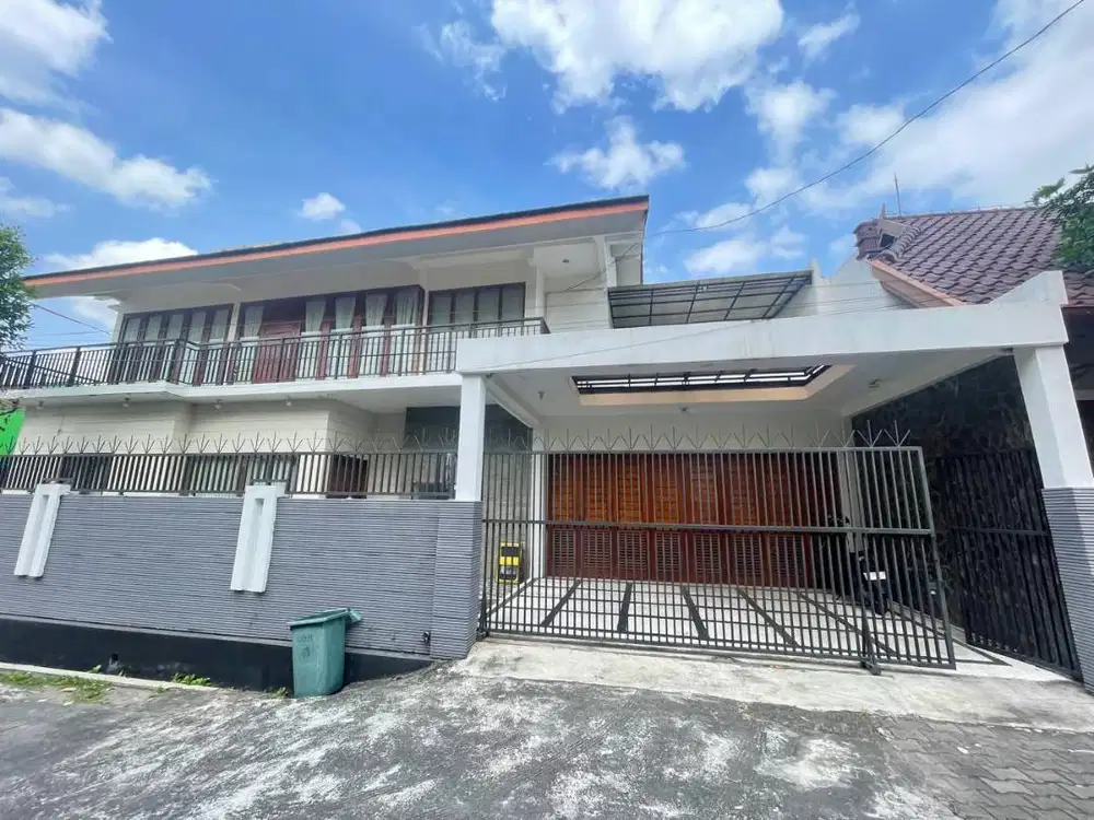 BU rumah mewah di jl kaliurang km 8 banteng utara kampus UGM jakal